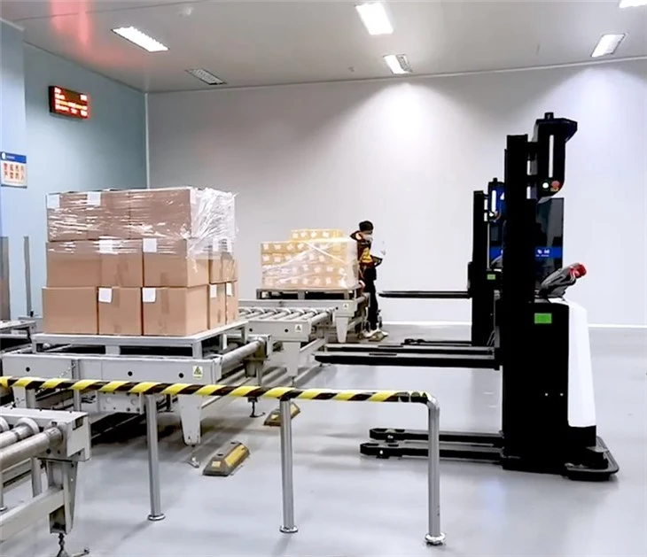 Forklift Robot suppliers